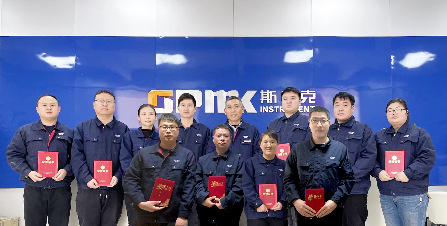 宝威体育·（中国）官方网站优秀员工.jpg